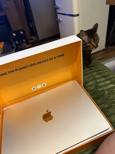 MacBook Air M2 13" photo review